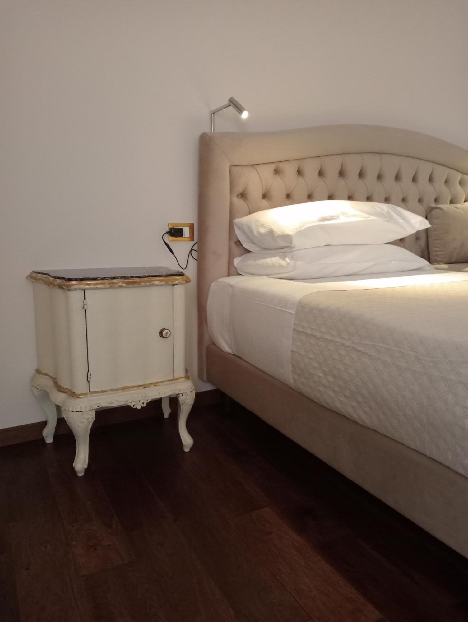 Le Dame Manfrede Otel Faenza Dış mekan fotoğraf