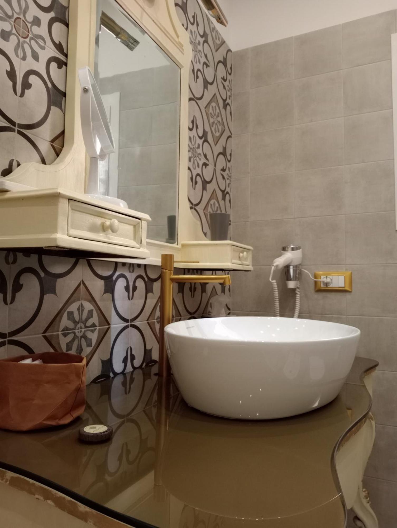 Le Dame Manfrede Otel Faenza Dış mekan fotoğraf